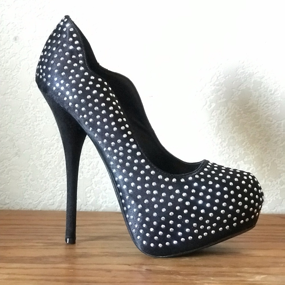 Studded Pumps